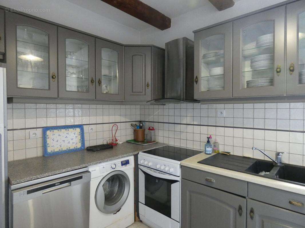 A CANCALE ! Maison en pierre en excellent état, 6 pièces, 5 chambres ! - photo 6