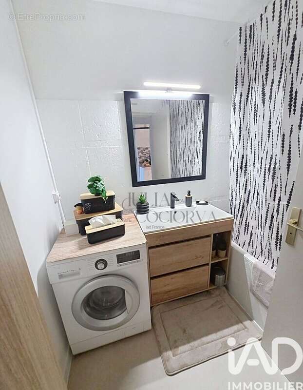 Photo 9 - Appartement à LIVRY-GARGAN