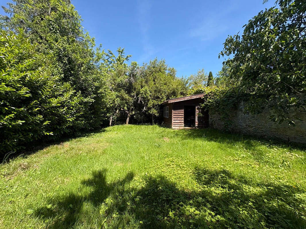 Maison à SAINT-LEONARD-DE-NOBLAT