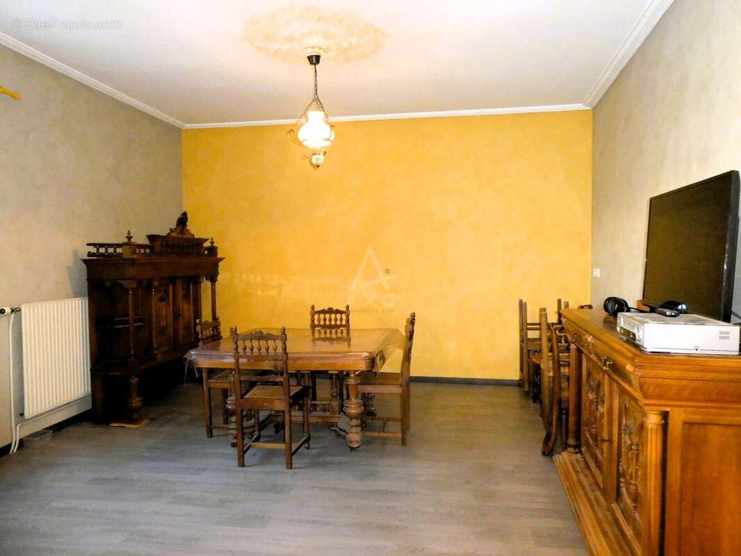 Maison à BOUSSAY