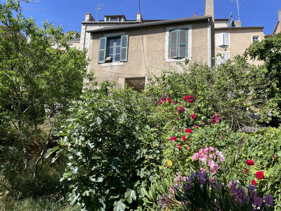 Maison à POITIERS