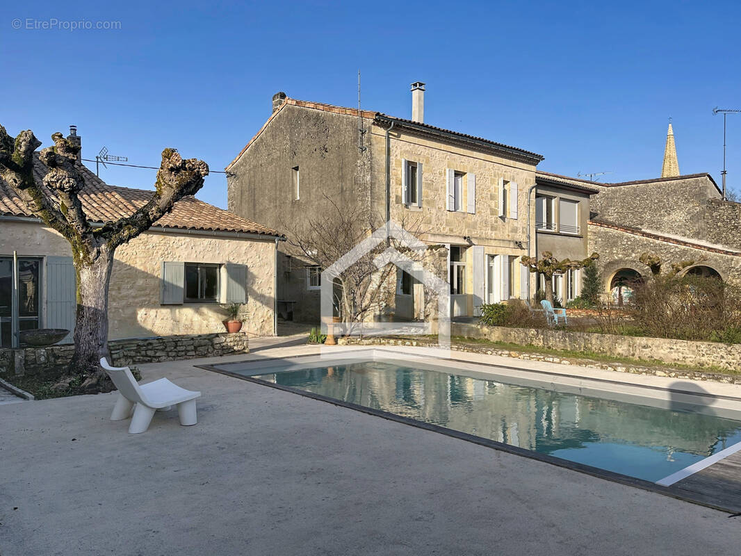 Maison à SAINT-LAURENT-MEDOC