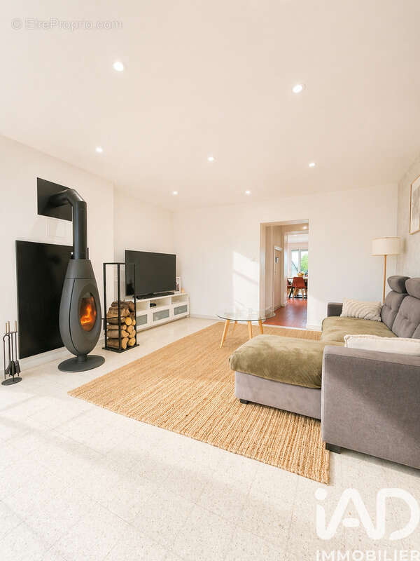 Photo 5 - Maison à CHAMPIGNEUL-SUR-VENCE