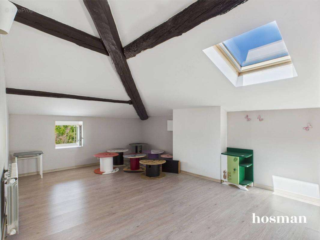 Maison à FRANCHEVILLE