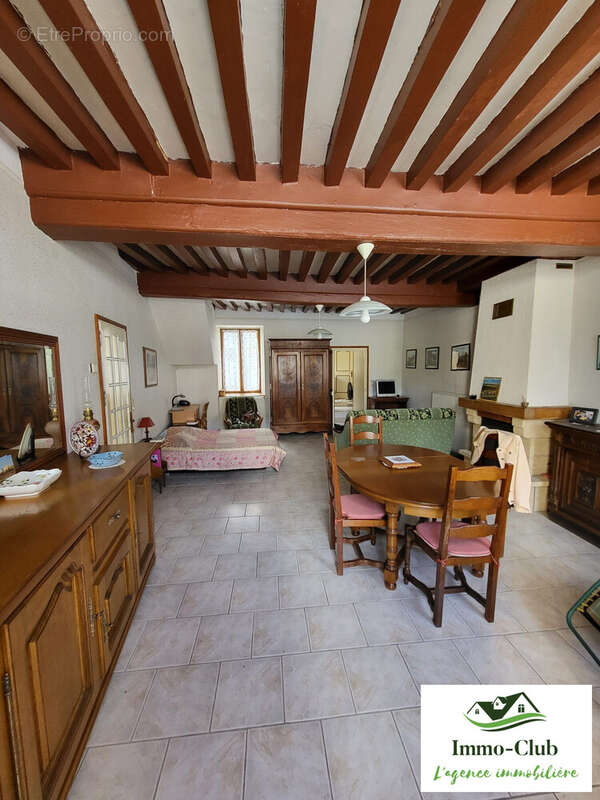 Maison à CHATEAU-CHINON(VILLE)