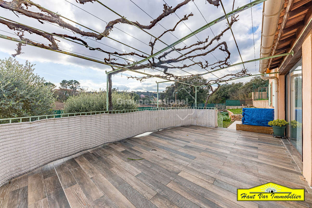 Maison à GINASSERVIS