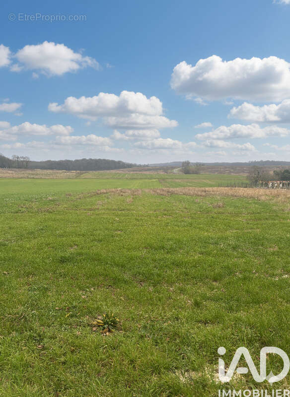 Photo 2 - Terrain à EMEVILLE