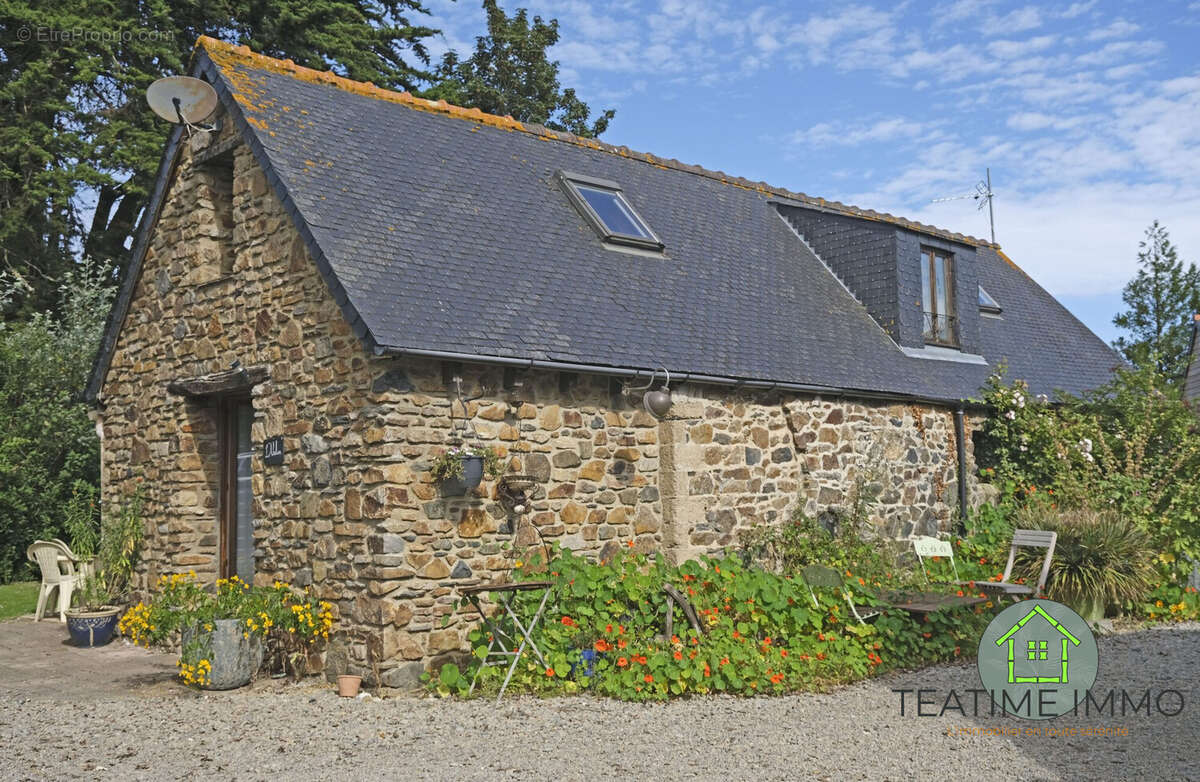 Maison à PLESTIN-LES-GREVES