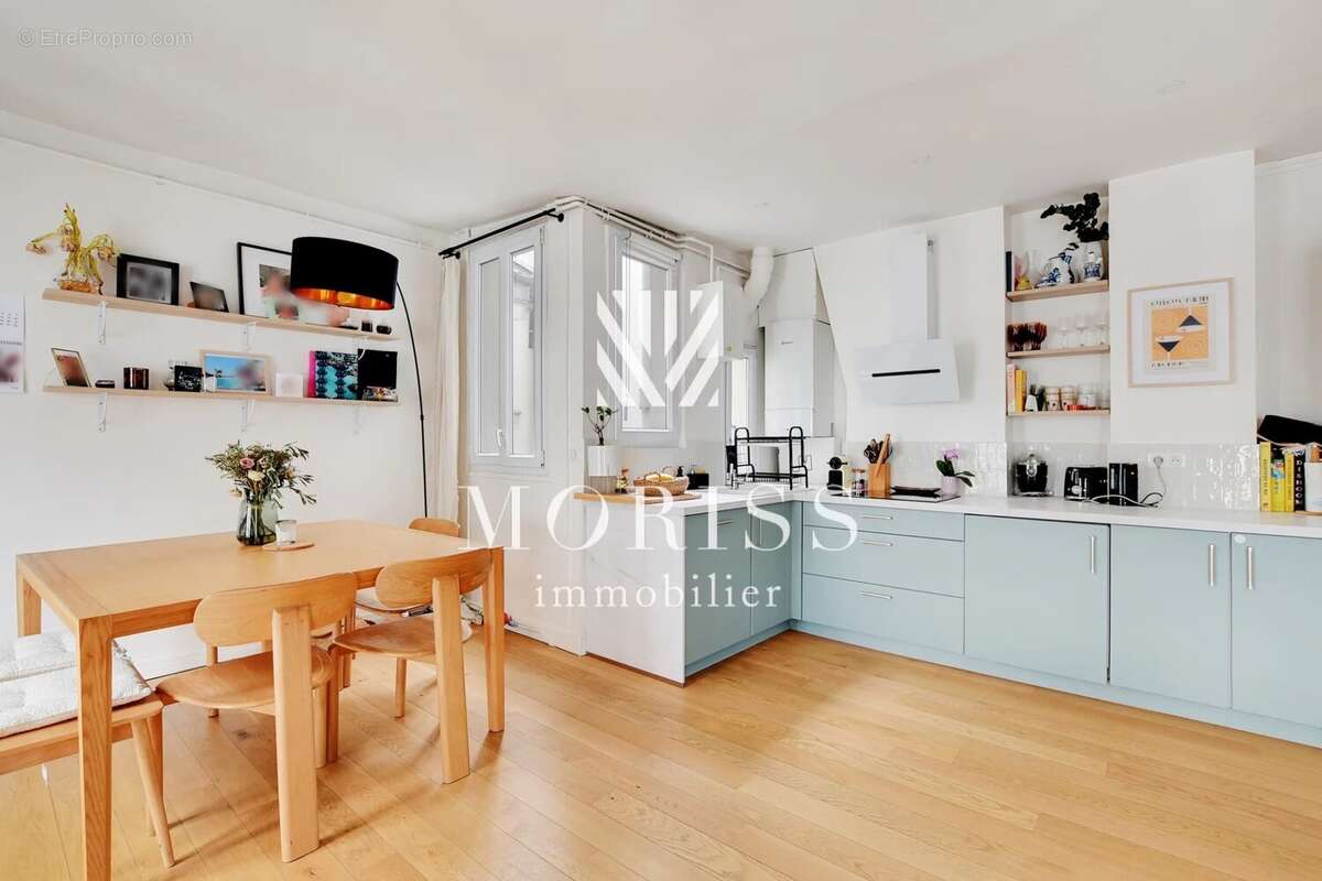 Appartement à PARIS-9E