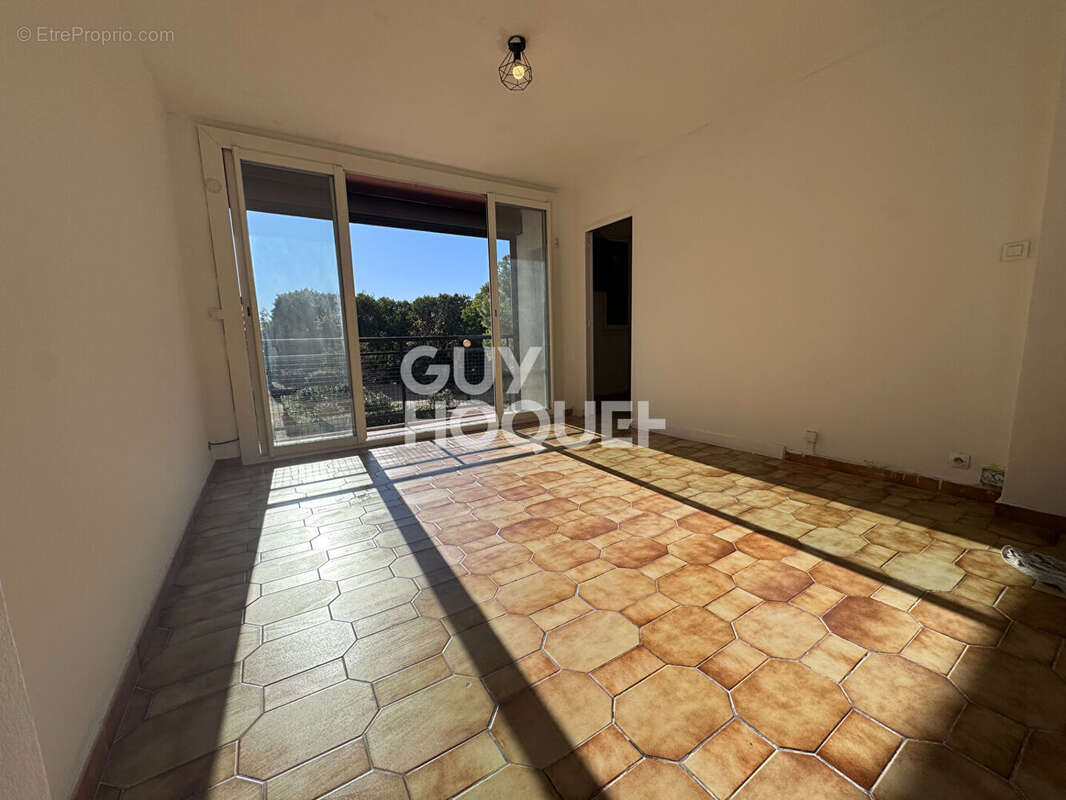 Appartement à MARSEILLE-14E
