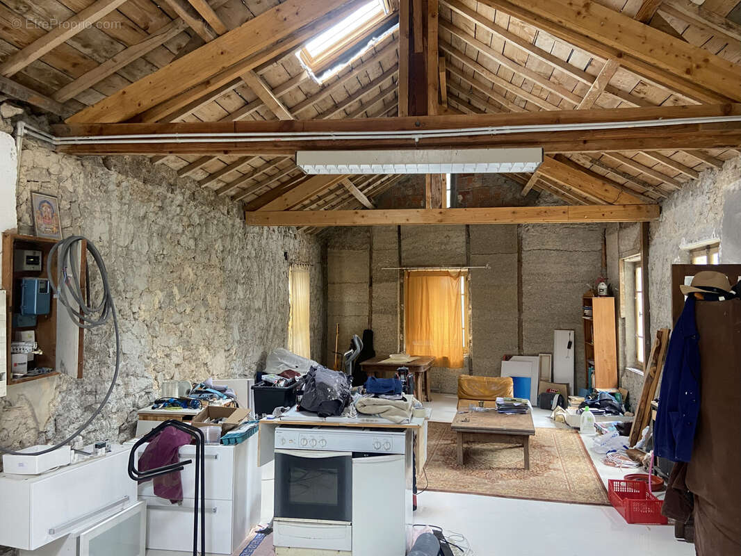 Maison à ARFEUILLES