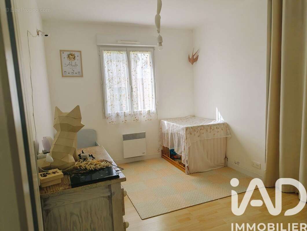 Photo 4 - Maison à LA JONCHERE-SAINT-MAURICE