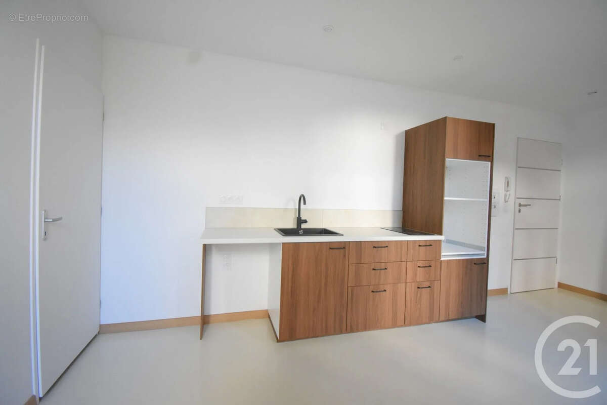 Appartement 20 m² à Vichy  - photo 8