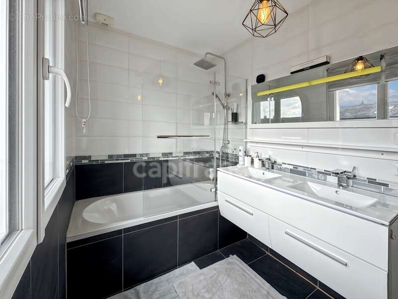 Maison à BRY-SUR-MARNE