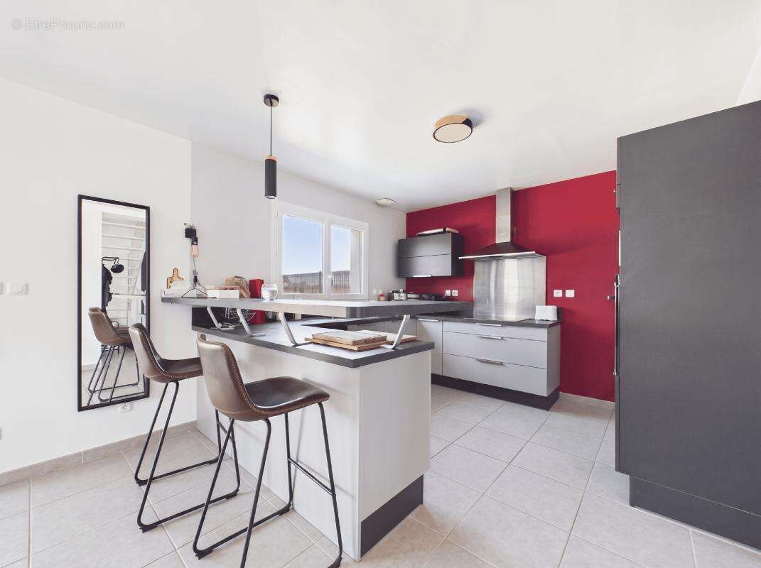 Maison 106 m² à Erre  - photo 8