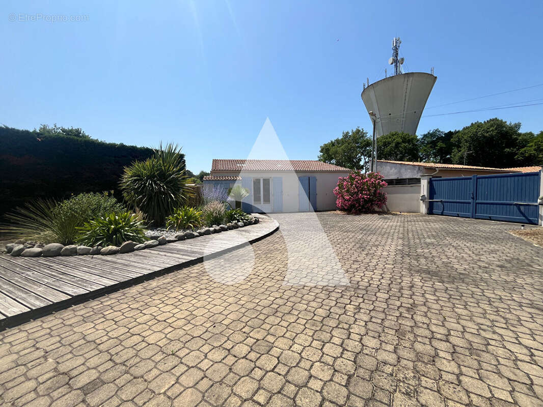 Maison à LA TREMBLADE