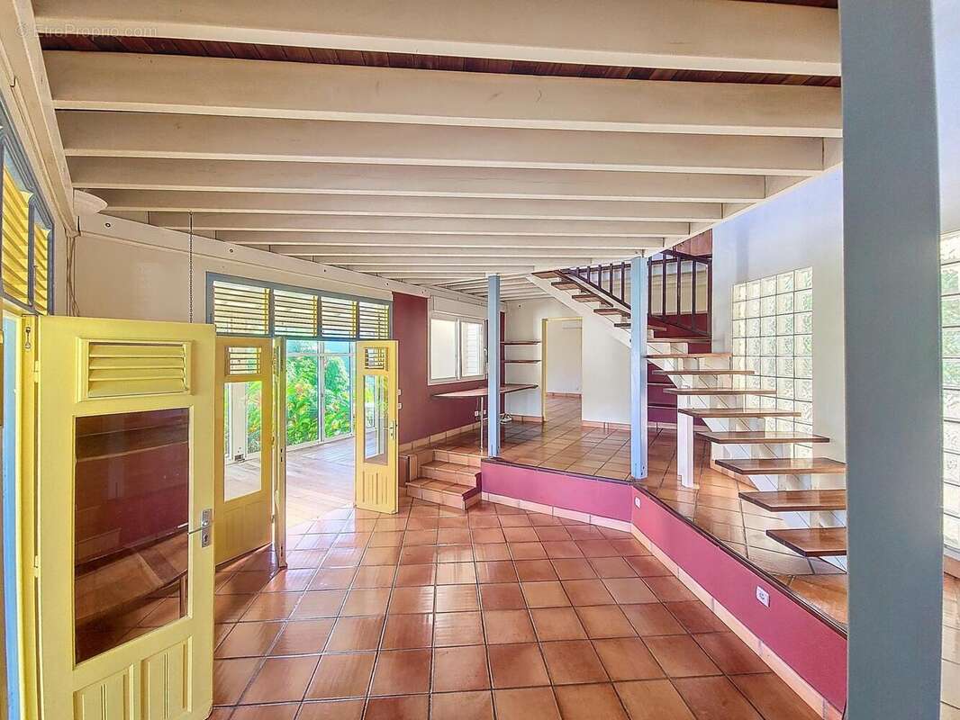 Photo 2 - Maison à DESHAIES