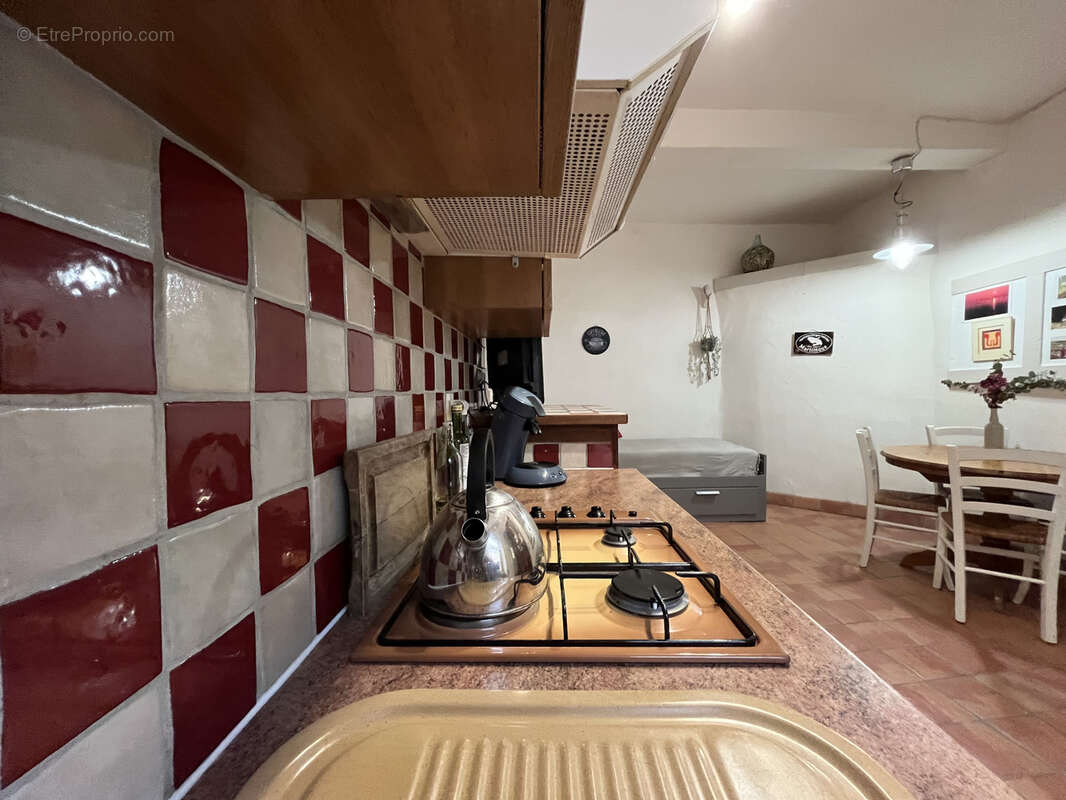 Maison à THEZAN-DES-CORBIERES