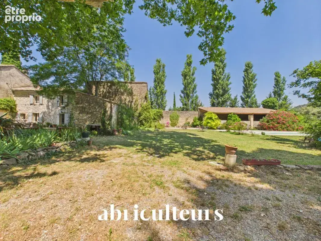 Mas provençal de 310 m² avec piscine et parc arboré de 7 880 m² — PNR des Alpilles - photo 2