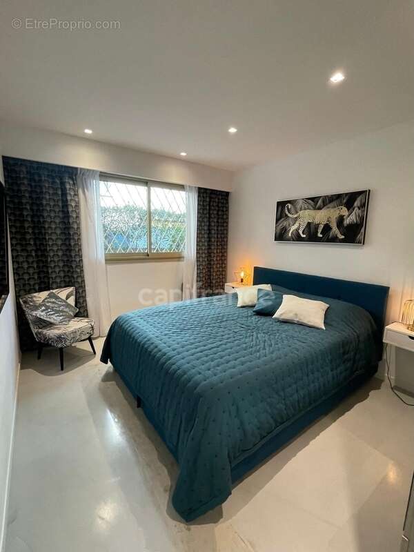 Cannes, 100m de la plage, piscine extérieure, intérieure, sauna, hammam, possibilité garage en sous-sol - photo 5