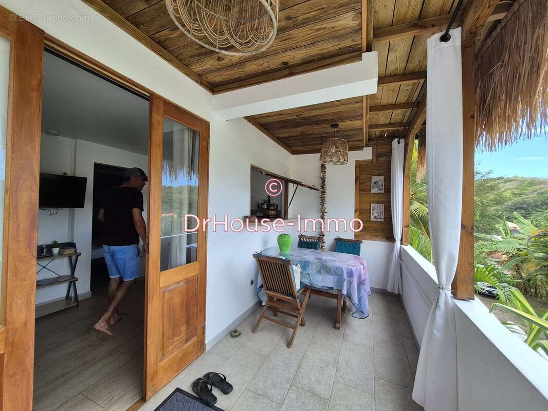 Appartement à SAINTE-ANNE