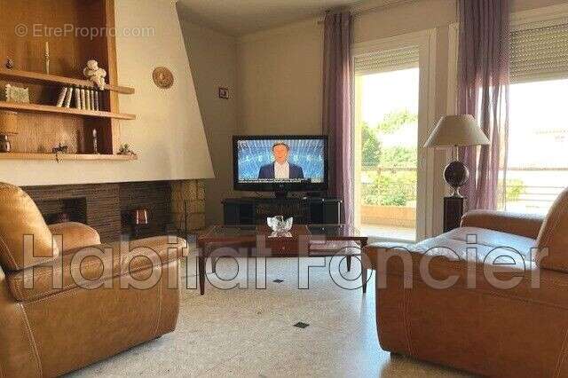 Maison à VILLELONGUE-DE-LA-SALANQUE