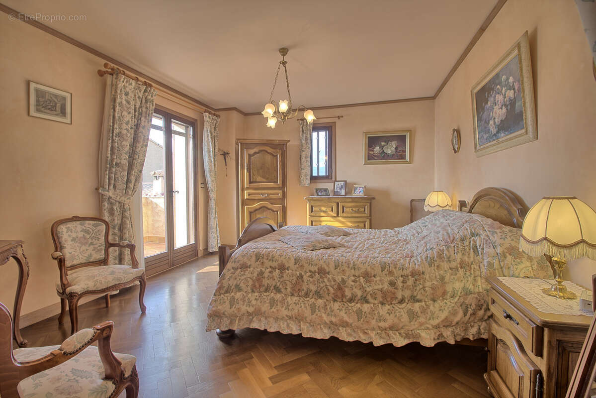 Cagnes sur mer Montaleigne Villa 156 m2 - photo 15