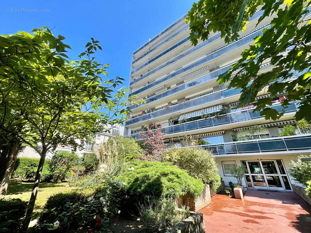 Appartement à CLICHY