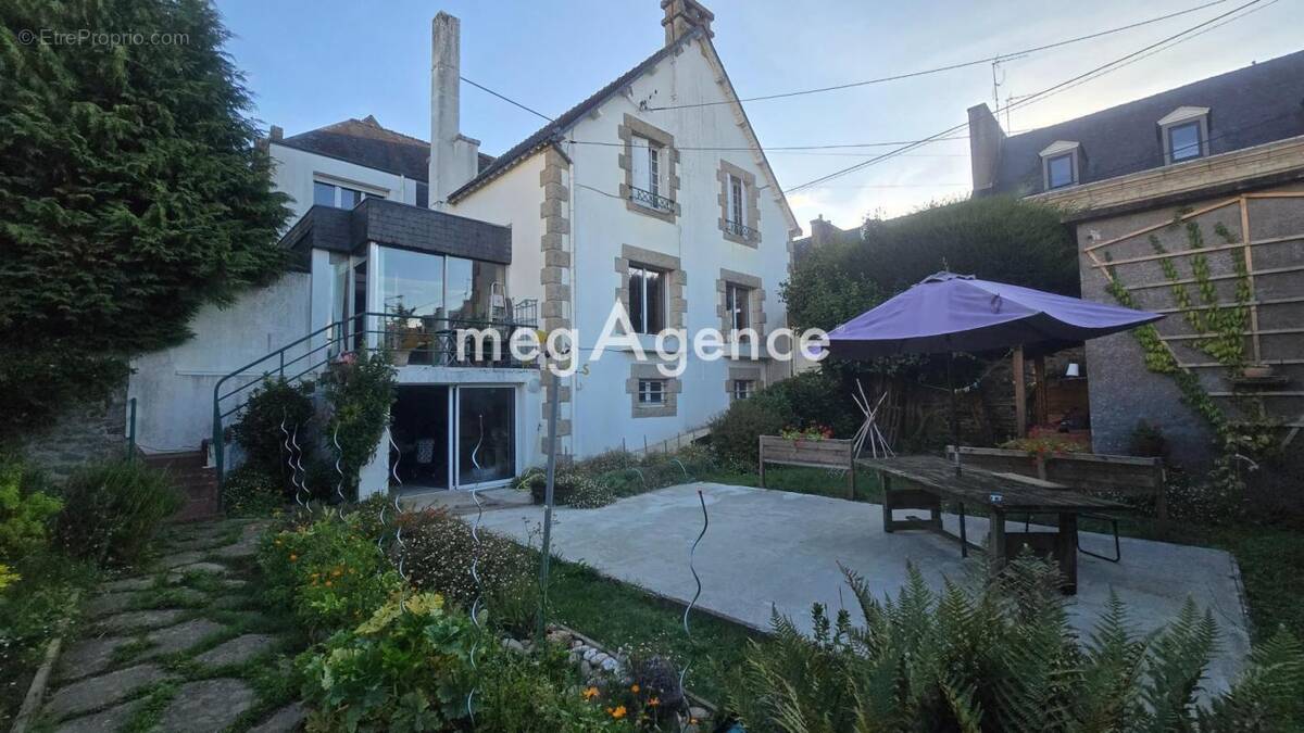 Maison d'architecte au coeur de PONTIVY - photo 1