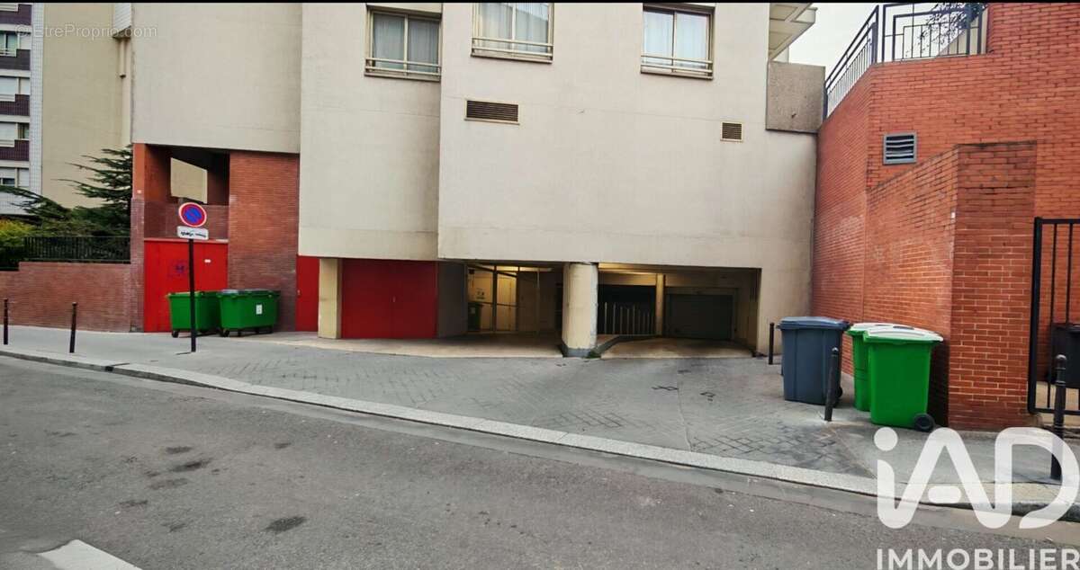 Photo 5 - Parking à PARIS-14E