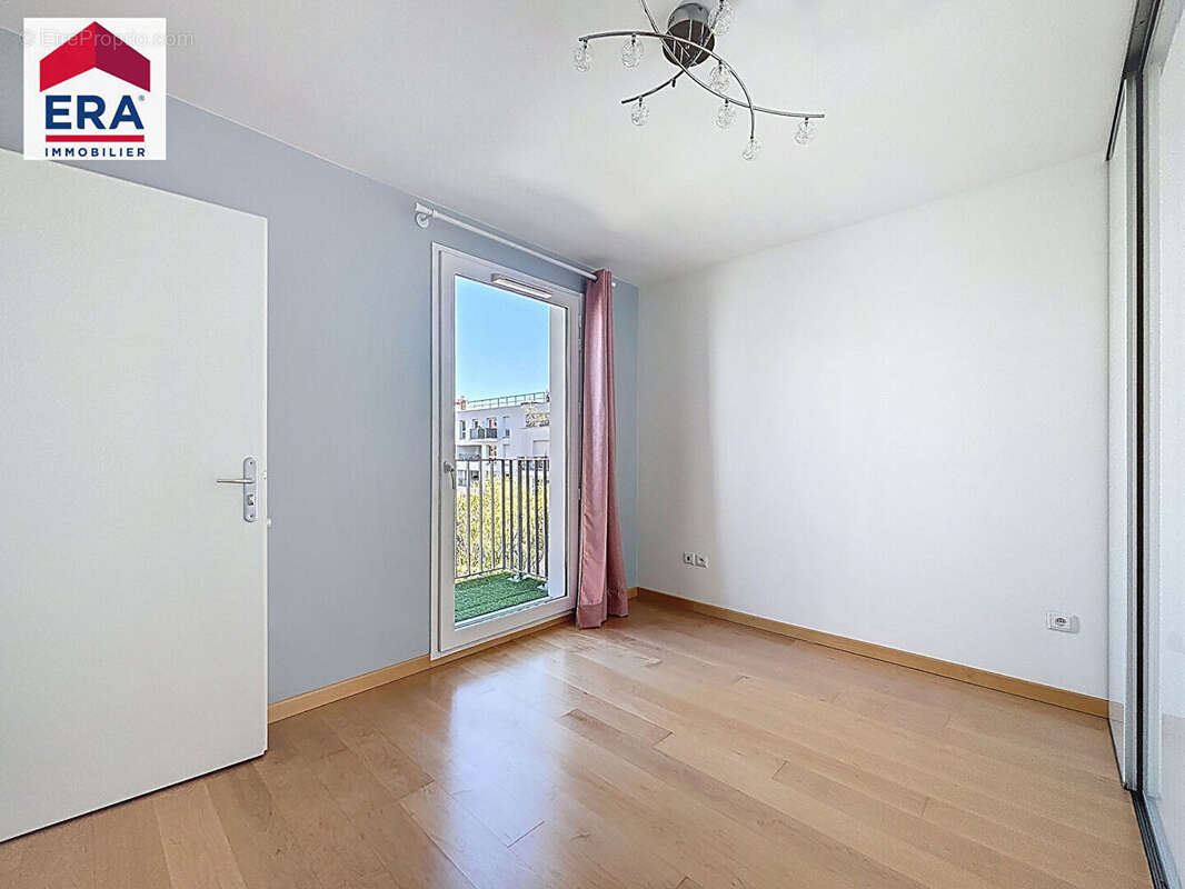 Appartement à IVRY-SUR-SEINE
