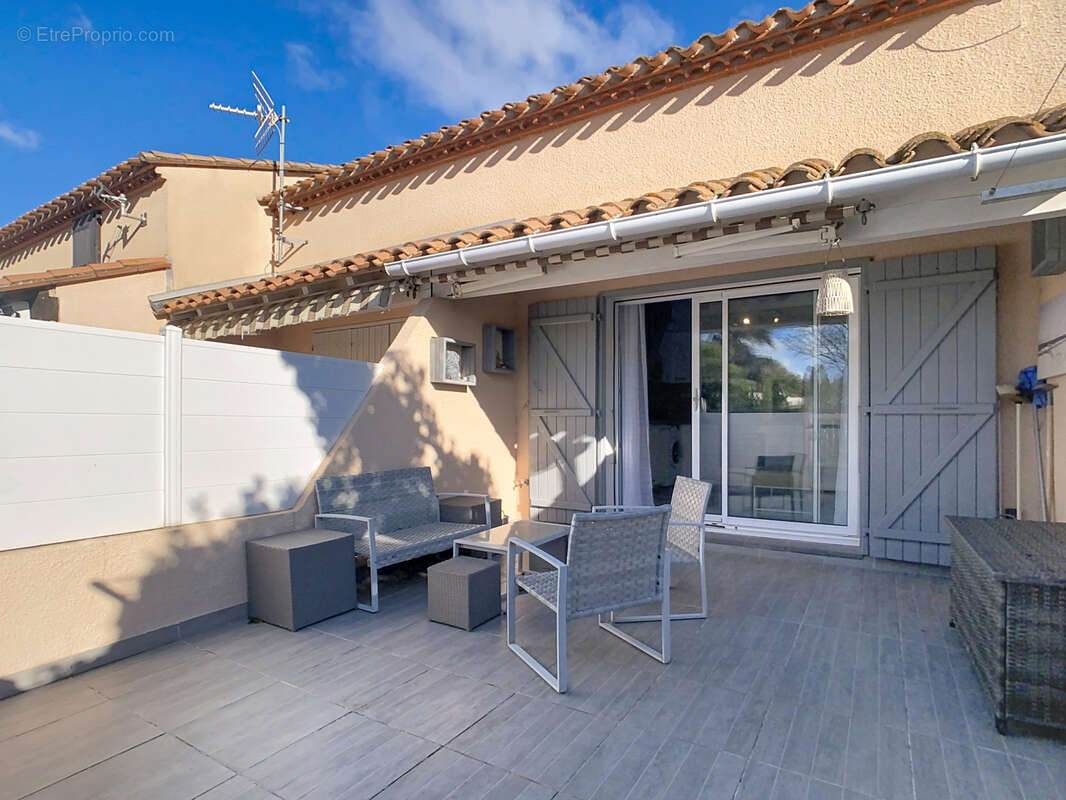 Maison à SAINT-CYPRIEN