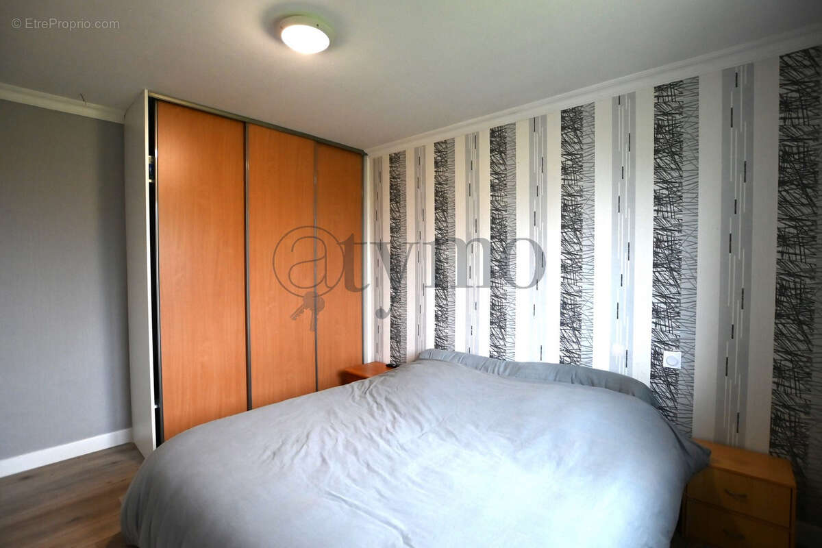 Maison à PLOUNEVEZ-QUINTIN