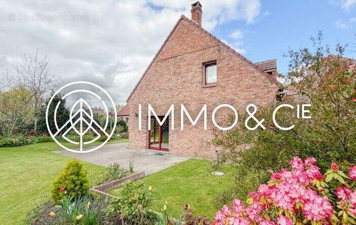 Maison à QUESNOY-SUR-DEULE