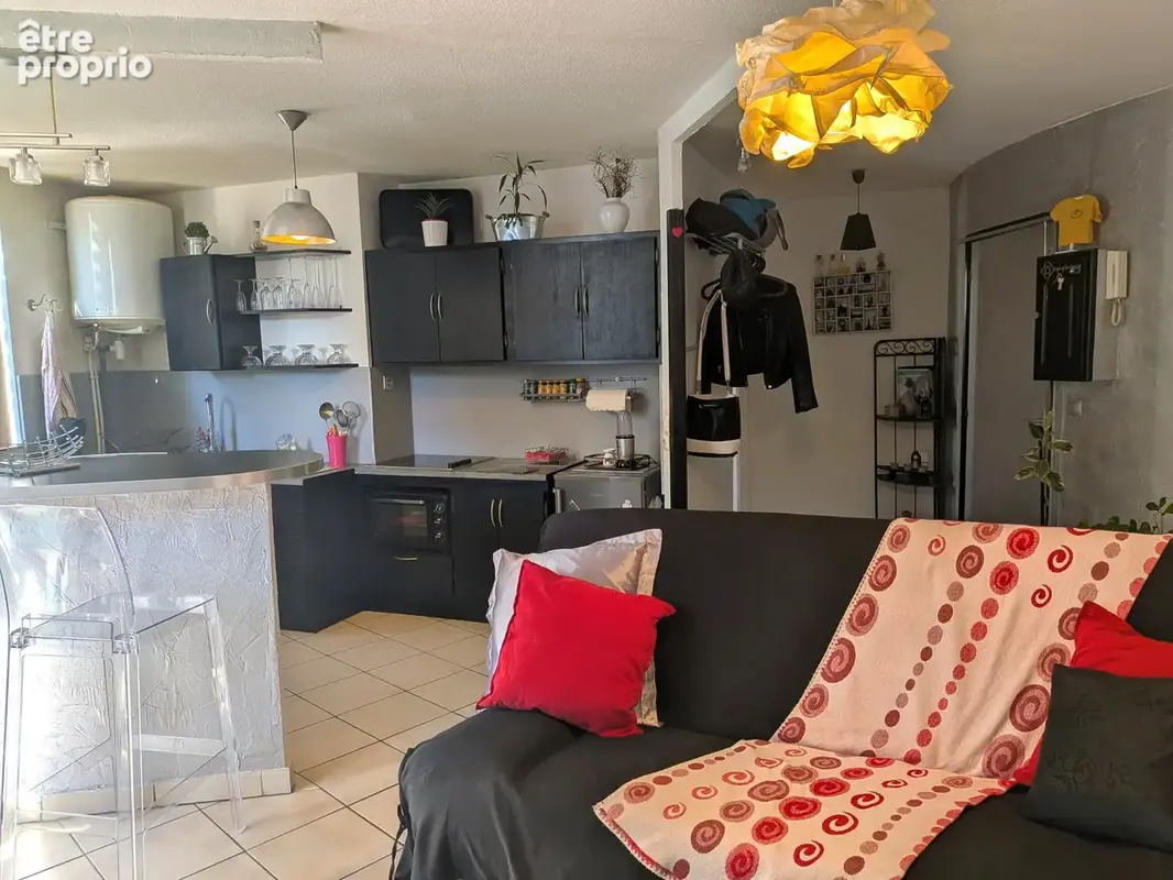 Appartement - 49 m2 - 2 pièces - photo 4