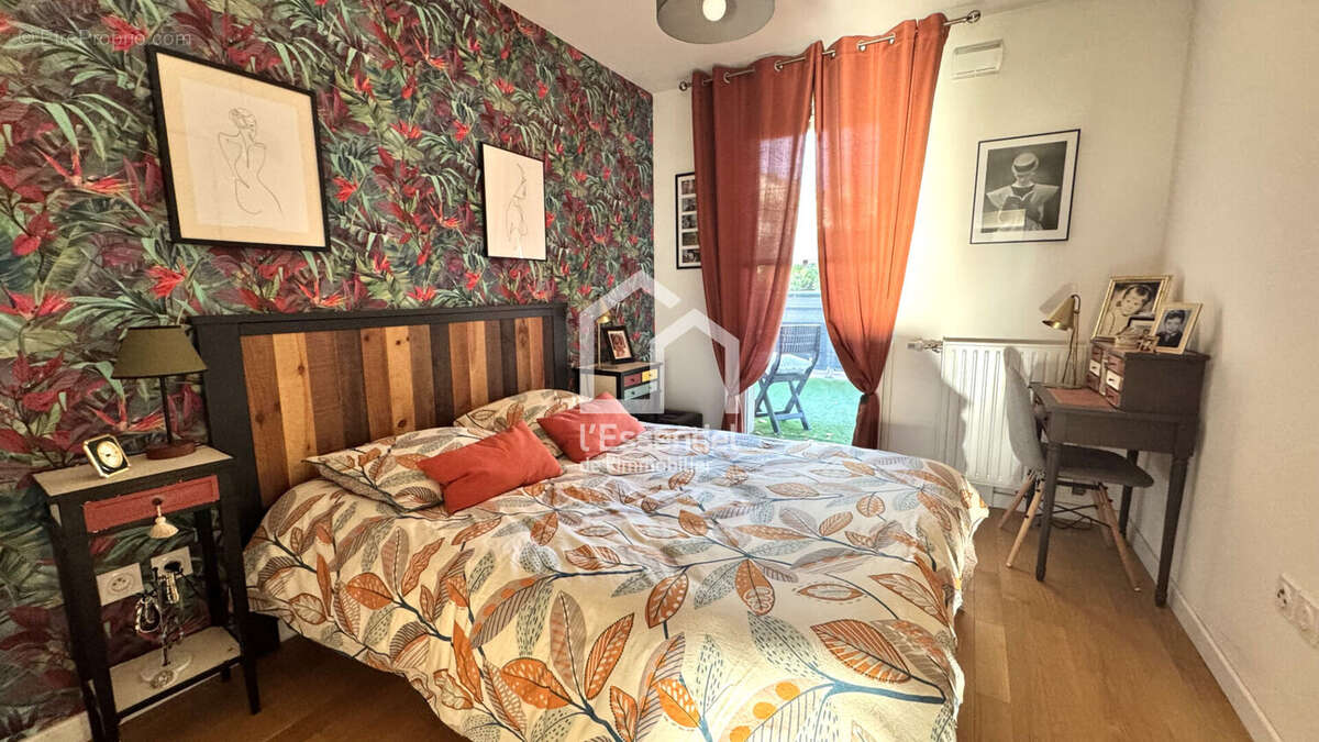 Appartement à VERNEUIL-SUR-SEINE