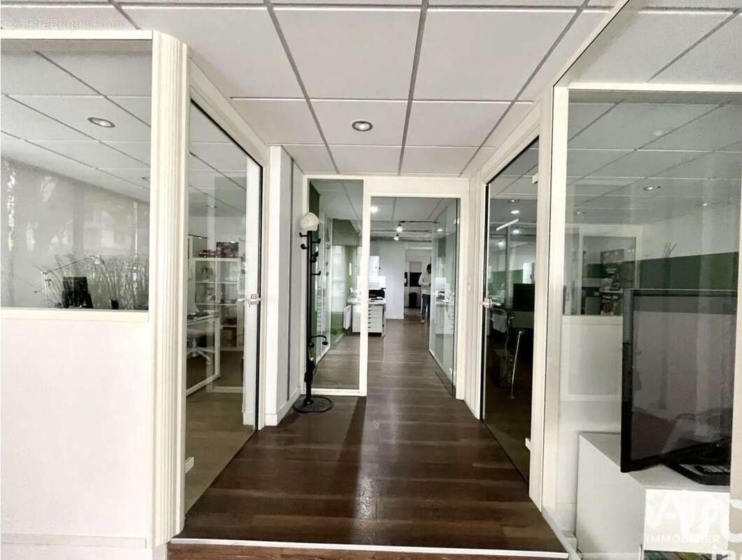 Photo 4 - Commerce à IVRY-SUR-SEINE