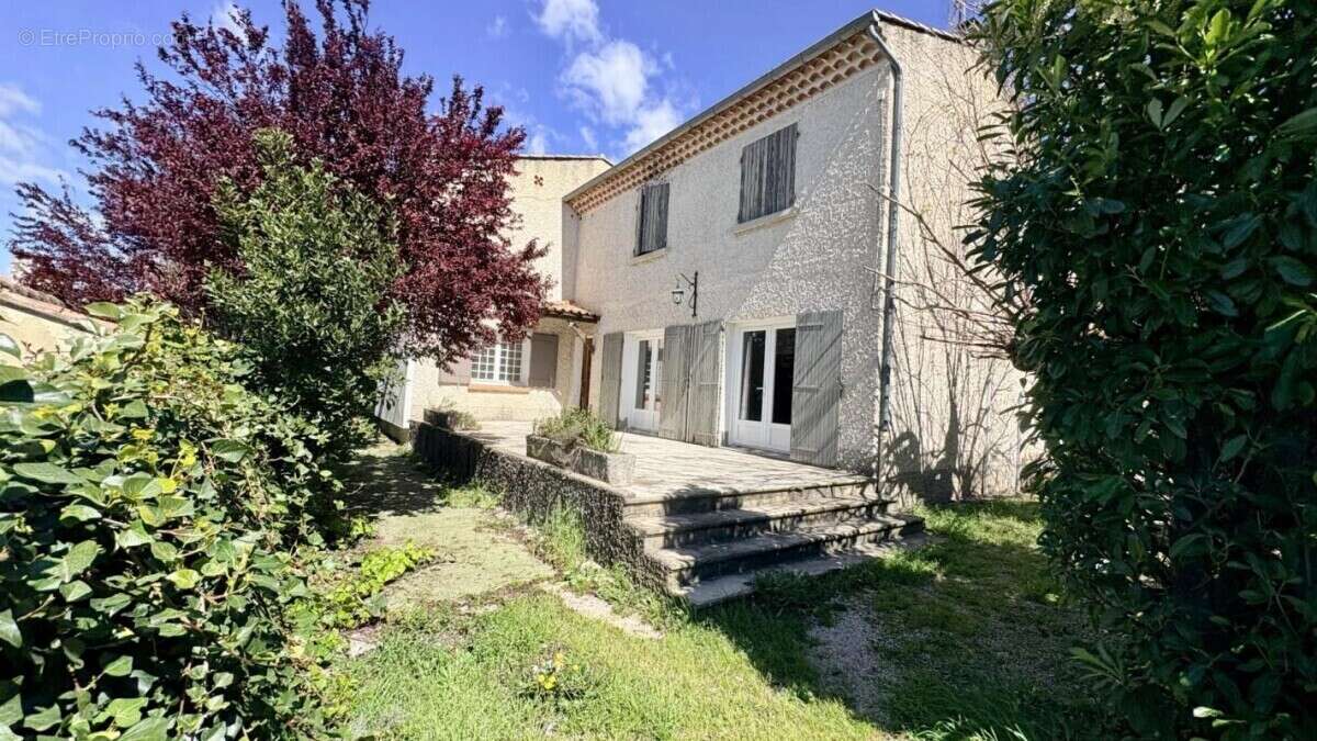 Maison à CAROMB