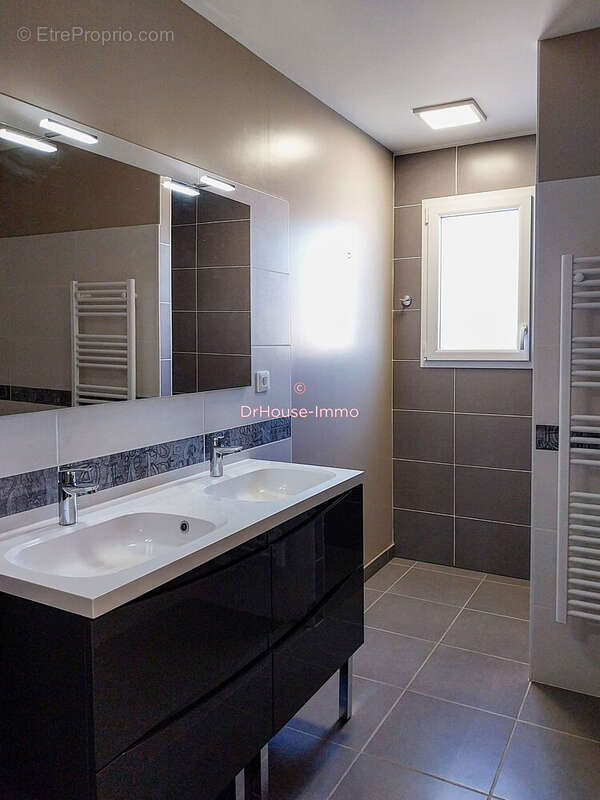 Maison à LA ROCHELLE