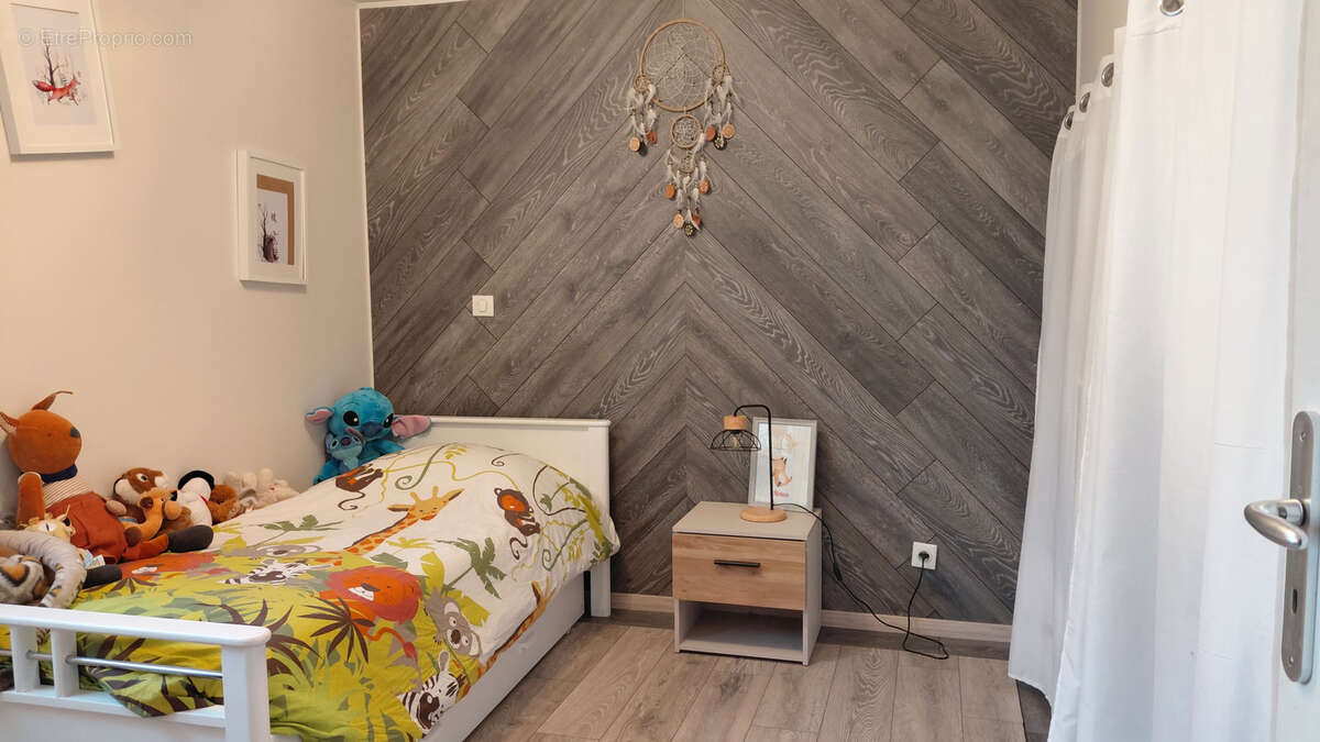 Maison à PLAIMBOIS-VENNES