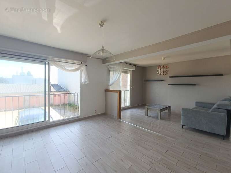 Appartement T4 avec garage, parking privé et visite virtuelle – Brest centre / Recouvrance - photo 4