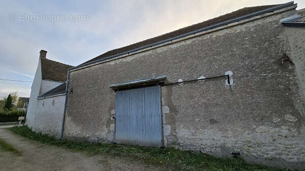 Maison à VILLERMAIN