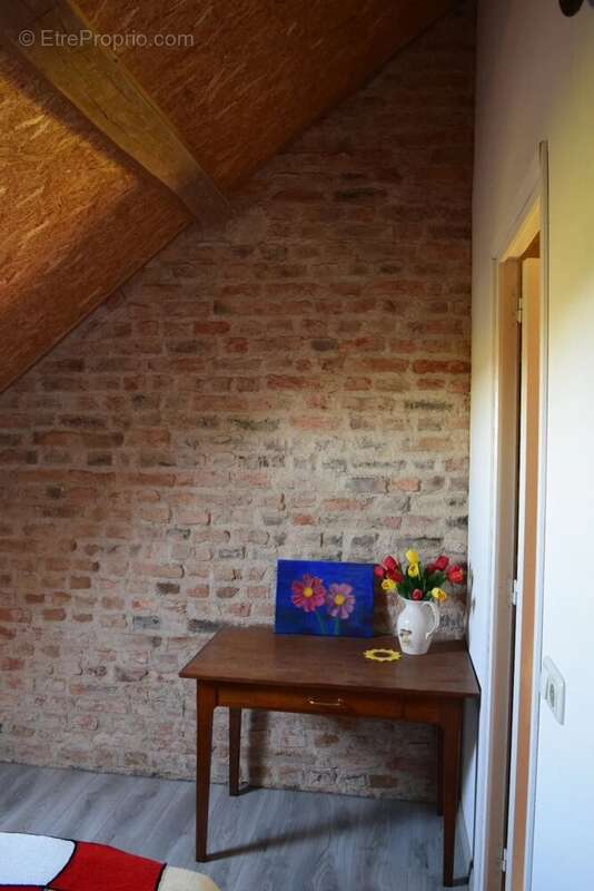 Maison à CHARRIN
