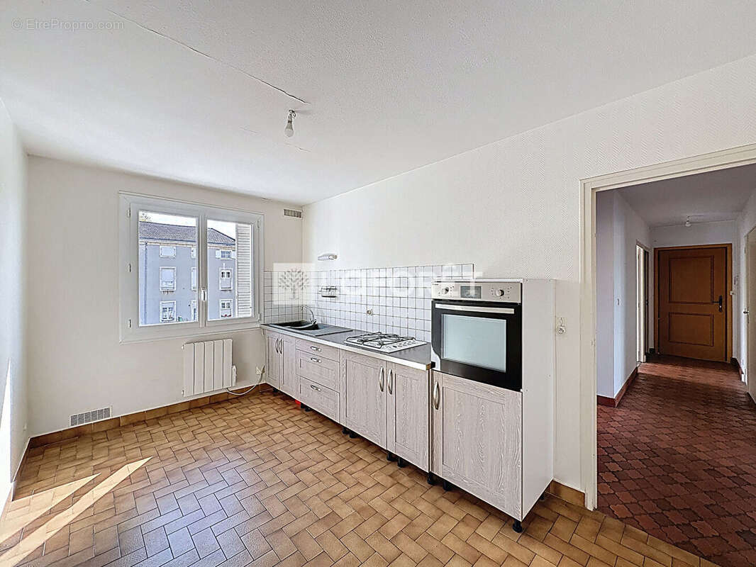Appartement à SAINT-AMOUR