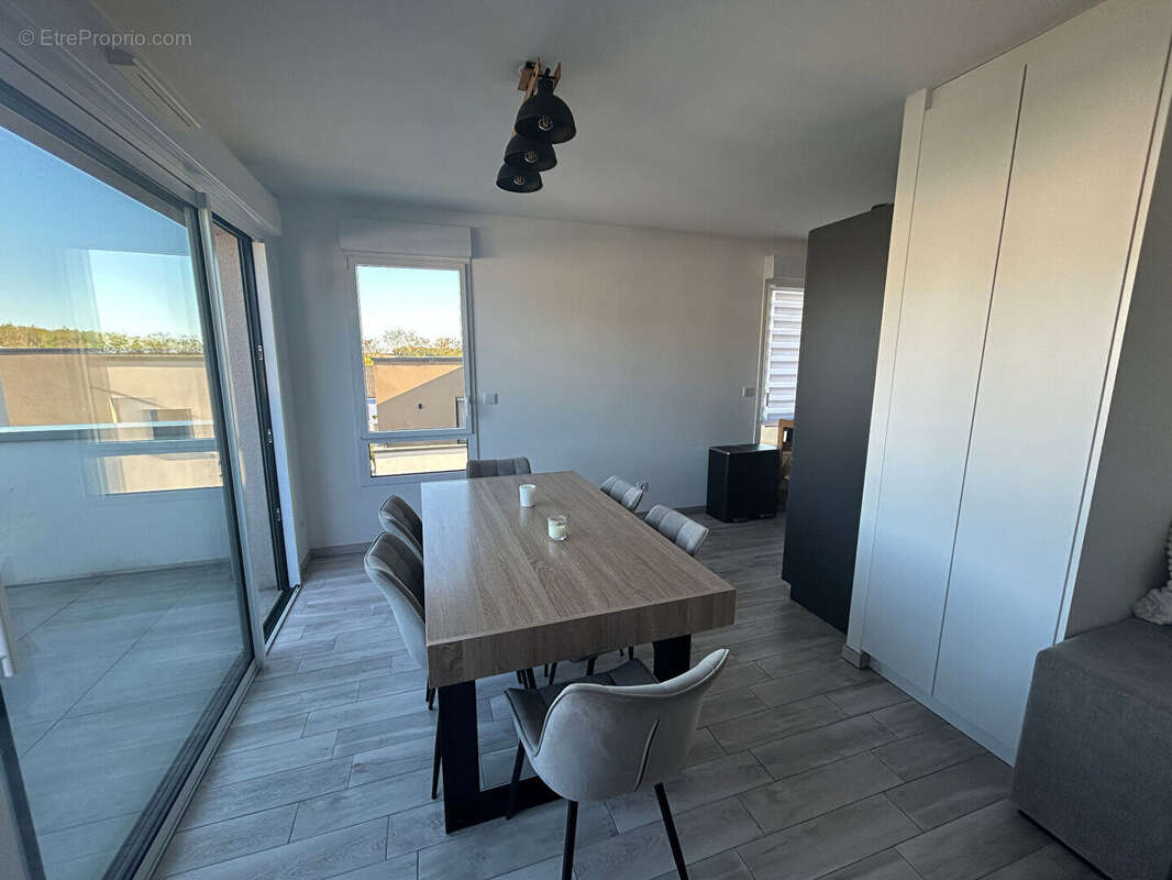 Appartement à BOUSSE