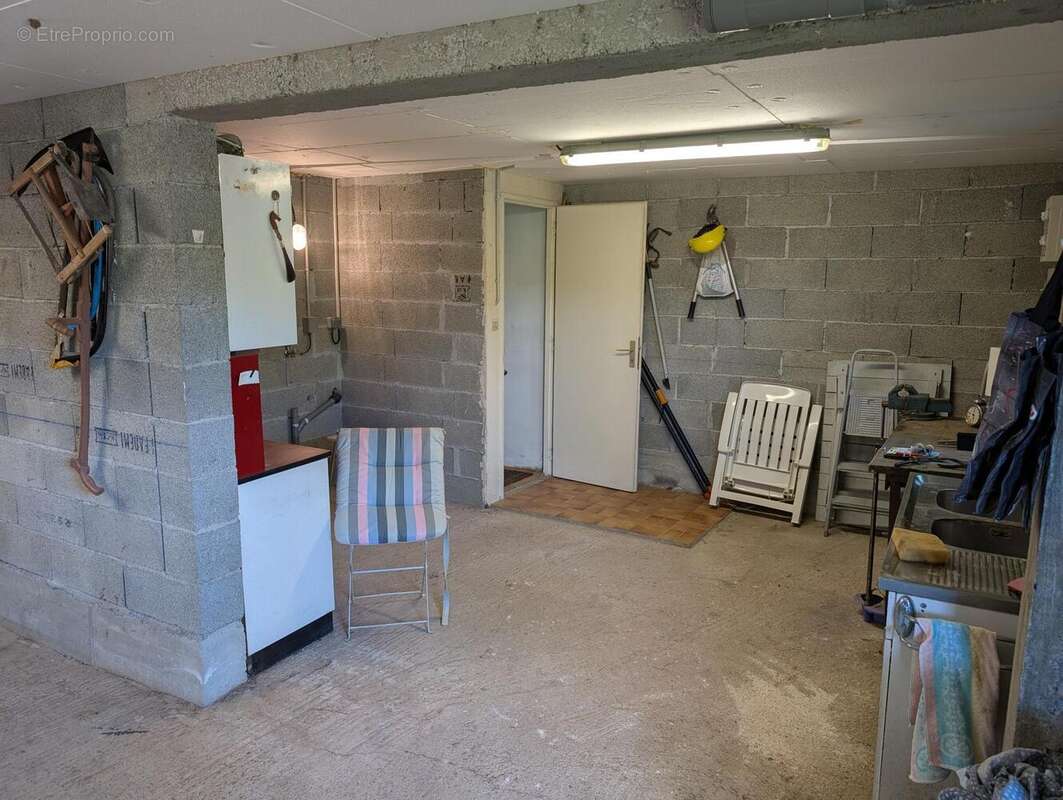 Photo 8 - Maison à LABEGUDE