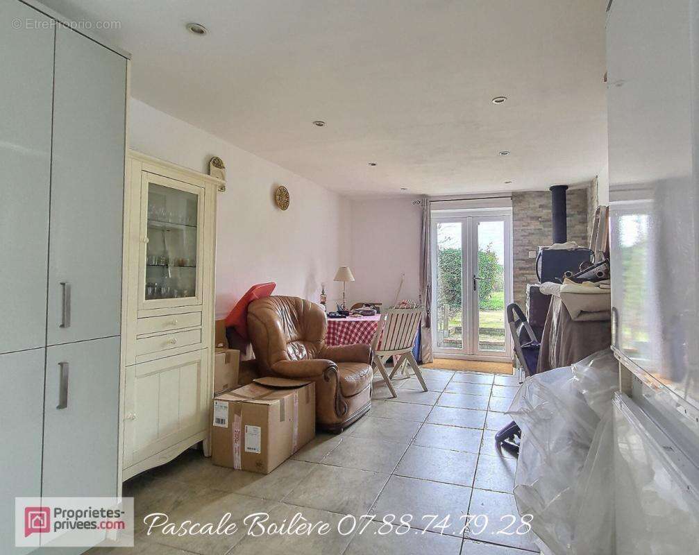 Maison  151 m²  avec  studio indépendant 34 m² - VERNANTES  (49390) - photo 15