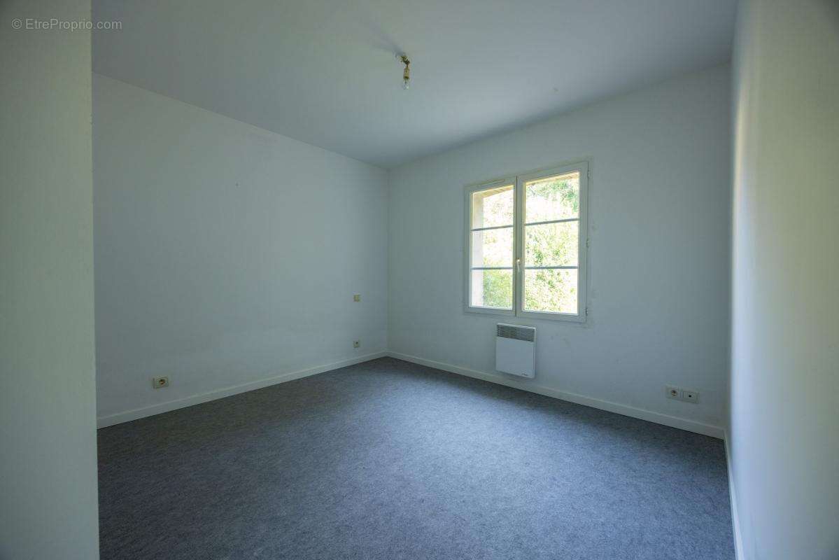 Maison à BOUGUENAIS