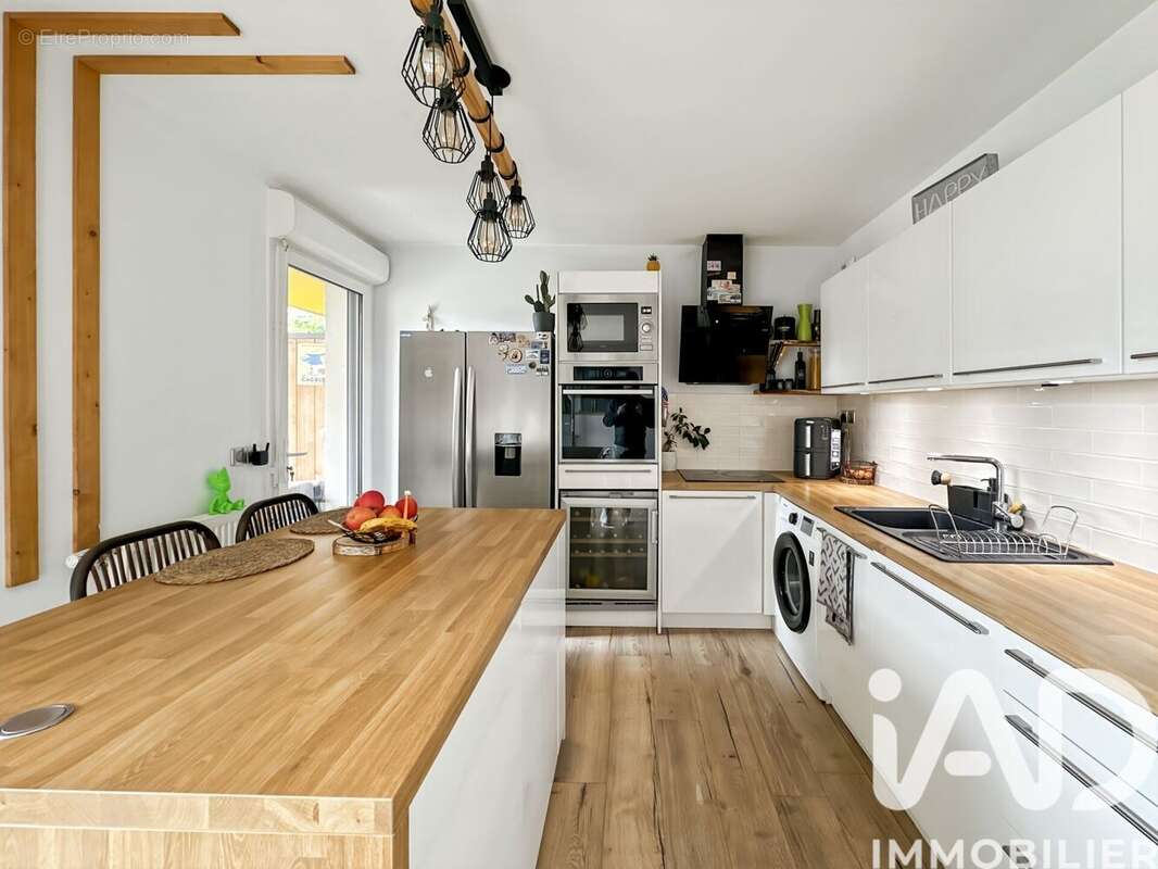 Photo 5 - Appartement à SAINTE-GENEVIEVE-DES-BOIS