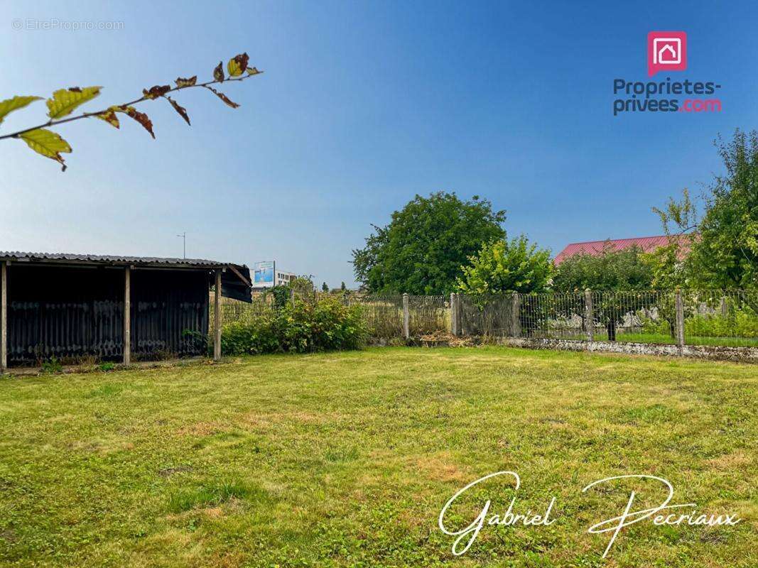 Maison sur sous sol + grande dépendance - photo 15